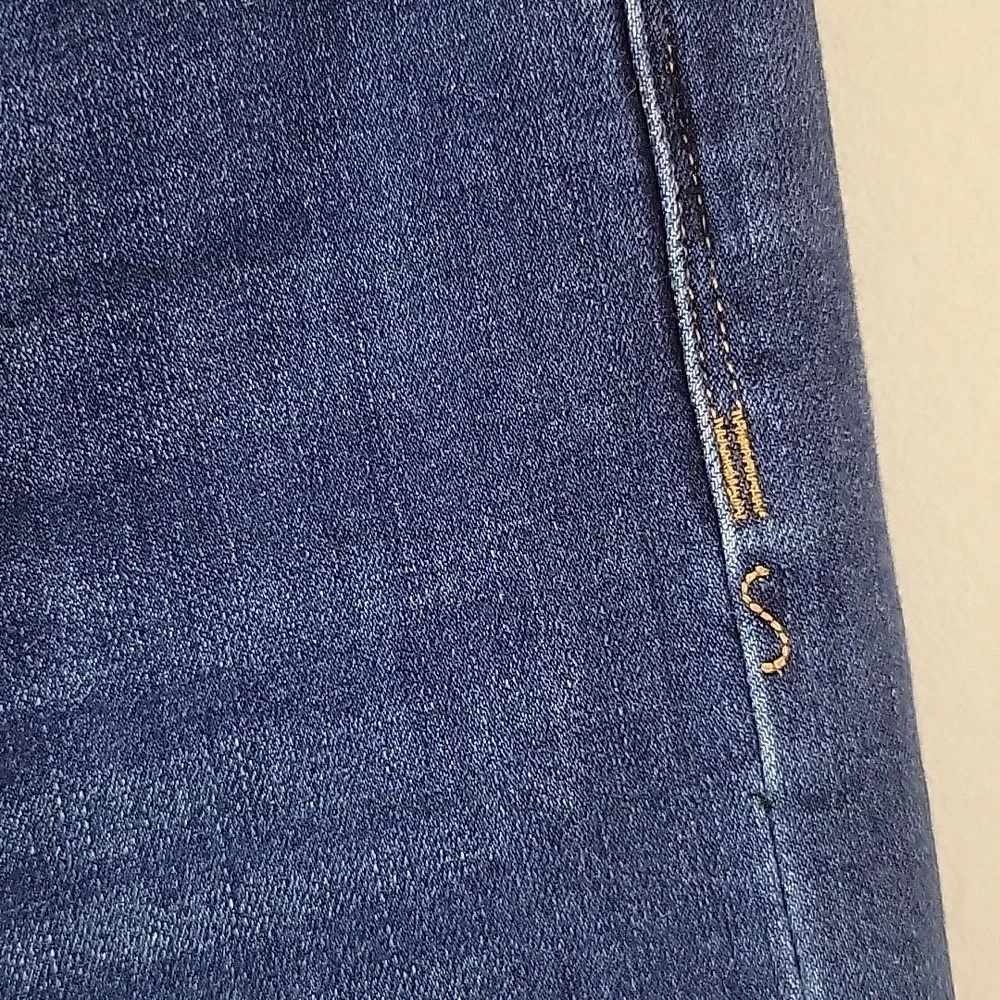 Soft Surroundings Dark Wash Straight Cropped Jeans Size 10P - Picture 4 of 7